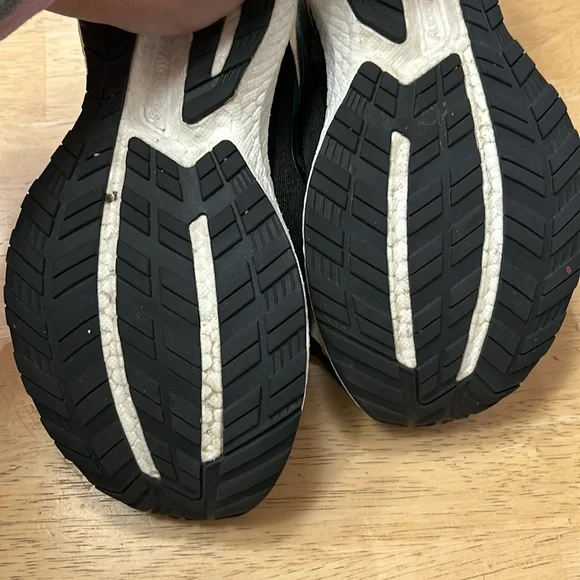 Saucony Triumph running shoes - Picture 3 of 6